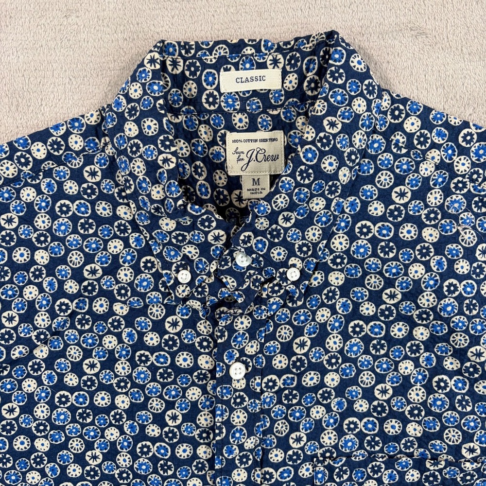 J Crew Classic Fit Seersucker Shirt Men Medium Blue White Floral SS‎ NWOT